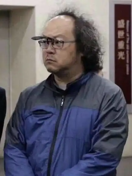 离开前妻王菲,他从仙儿落魄成油腻大叔
