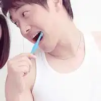 孤独性感的情侣头像流浪歌手的情人
