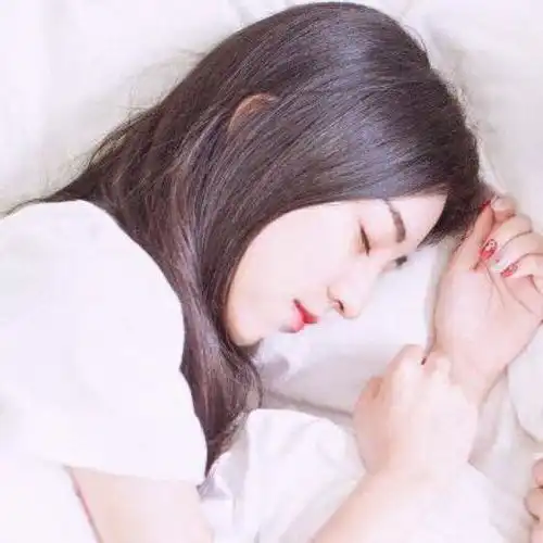 情侣头像以我之姓冠你之名
