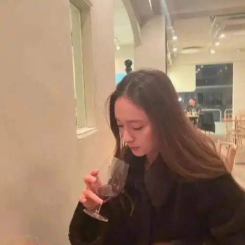 情侣头像甜蜜的高质量情头
