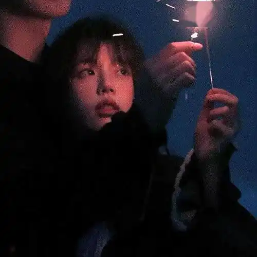 头像新一期的头像还是非常不错的,试试
