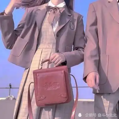 学生时期处对象这3技能趁早get,你也能从校服走向婚纱
