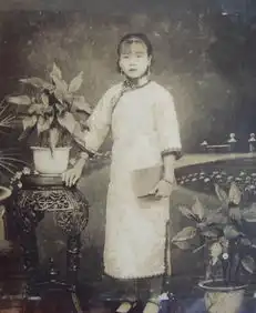 民国女子的旗袍风采
