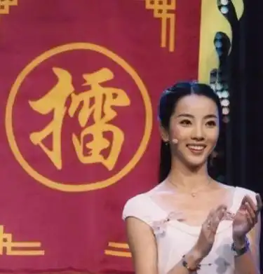 李思思发文告别央视,真因或许有三点原因,网友发文送祝福
