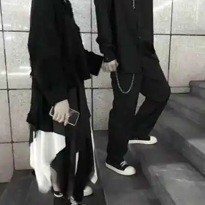 不露脸的情人头像
