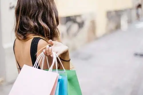 如何看待微信公布的2021年情人节微信红包数据,男女收发的比例严重失调
