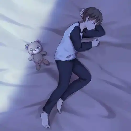男生的眼中化妆品是什么东西
