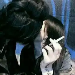 拜托大哥大姐帮我找一找这个情侣头像的另一半
