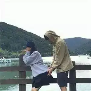 想笑就笑,想闹就闹唯美微信情侣头像
