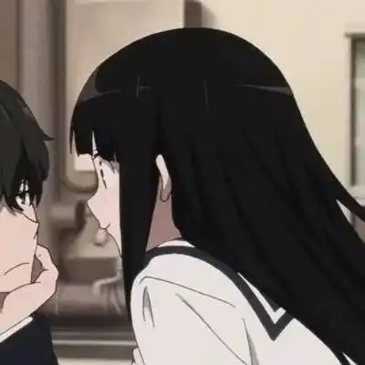 漫画情头丨遇上你之前我没有一件拿得出手的心事
