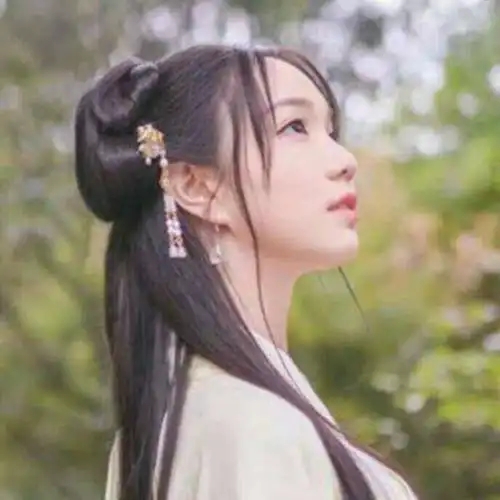 011搬起石头砸自己的脚
