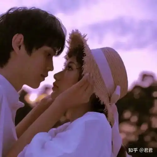 情侣头像图片一人一张超好看的情侣头像超好看的情侣头像一对动漫情侣头像情侣专用简单的头像干净高清情侣头像2张情侣头像一左一右分开情侣头像好看的一对
