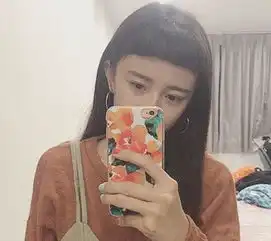 露眉短刘海发型
