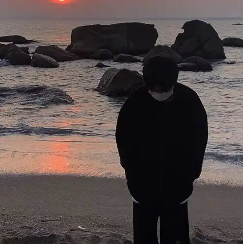 ins风头像男头女头高级
