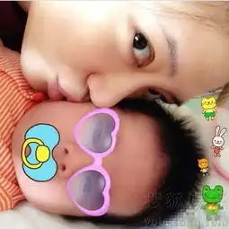明星七夕秀爱黄奕老公制作视频示爱
