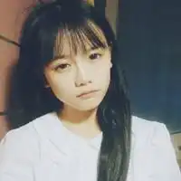 谁知道她叫什么名字
