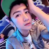 你是我的玫瑰醉人的花香
