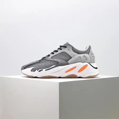 202315双耐看百搭球鞋推荐pumaadidasnikenb
