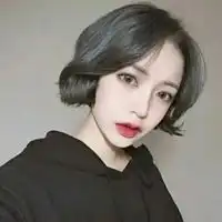 女生短发头像气质美女短发女头像唯美有气质
