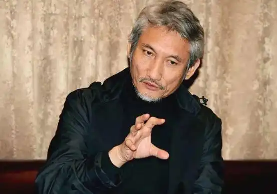 徐克不顾反对坚持选她演东方不败,金庸放言以后别想碰我的小说
