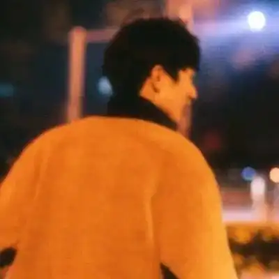 如何吸引喜欢的人主动撩你
