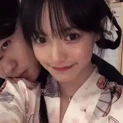 情侣头像余生很长请务必跟喜欢的人结婚
