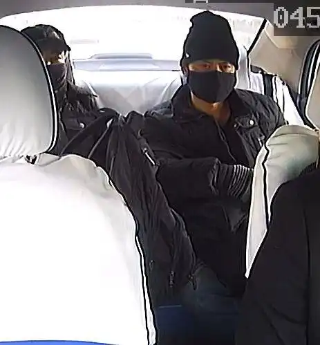 甘肃警方发现这两个人,请立即报案
