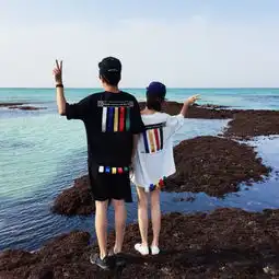 我们不做网红,初秋穿搭出自己的风采
