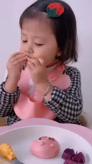 撸起袖子来加油干饭萌娃
