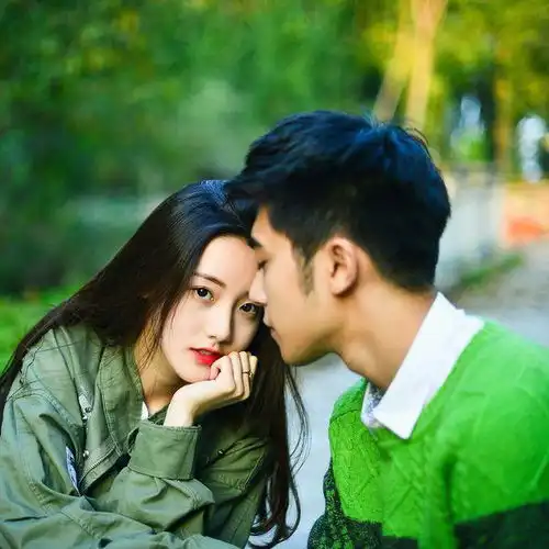 我需要几对情侣头像拒绝非主流谢谢

