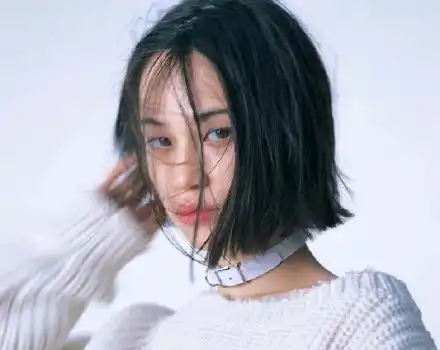 曾是欧洲奴隶佩戴的饰品,如今红到杨幂和宋祖儿争着戴,救了短脖子陈妍希
