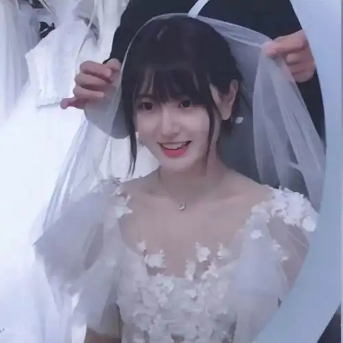 婚纱头像丨白色系列女生头像
