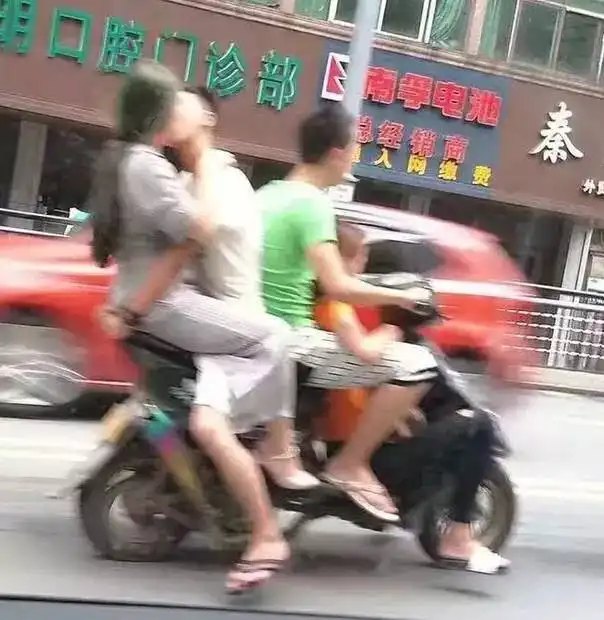 天津相声广播我们就是这样打通任督二脉的
