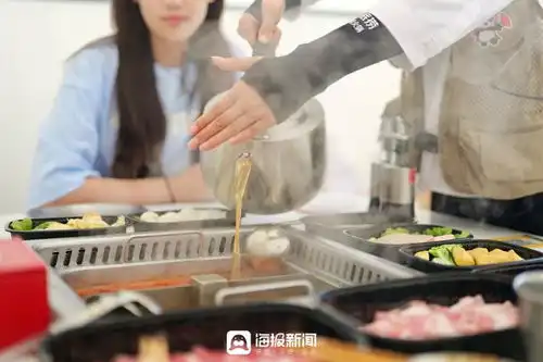 海底捞露营森林与大海山海天旅游市场亮点迭出,花式圈粉
