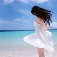 微信头像海边背影女图片微信头像图片大全

