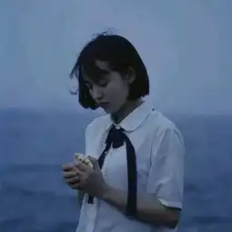 求情侣照片,一左一右,不要漫画的
