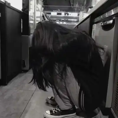 原宿风,微丧,伤感女头我女生头像我要个性网
