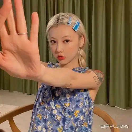 有没有两女的师徒头像
