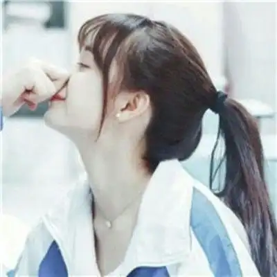 在男票说我错了,回答哼是青铜,王者都是这样的,秒灭小奶狗
