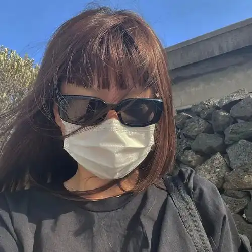 头像朋友圈日常高质量文案

